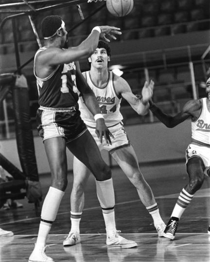 On December 15th of 1970, the Buffalo Braves hosted the Los